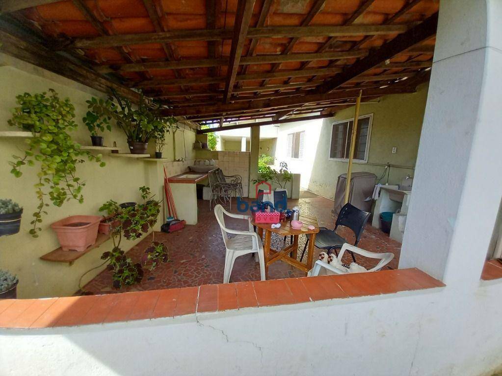 Casa à venda com 3 quartos, 168m² - Foto 23