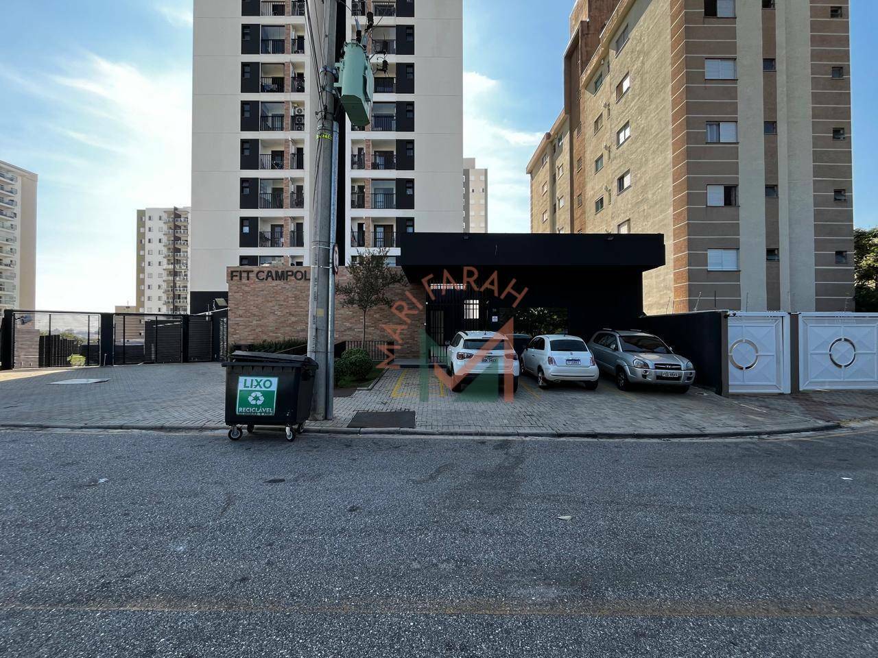 Apartamento à venda com 2 quartos, 55m² - Foto 18