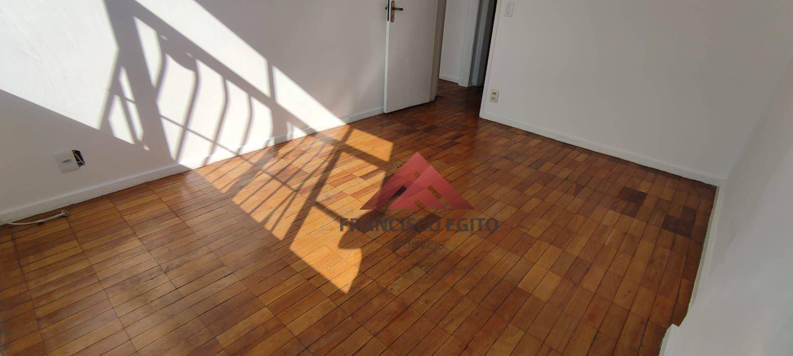 Apartamento à venda com 1 quarto, 50m² - Foto 3