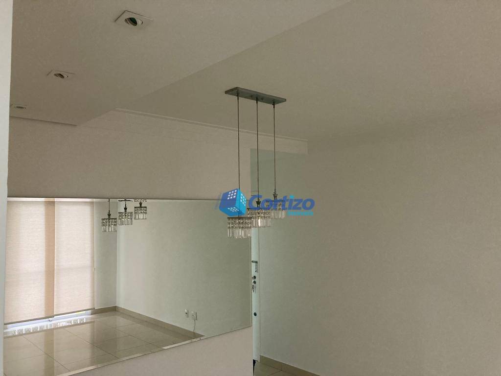 Apartamento à venda com 2 quartos, 71m² - Foto 6