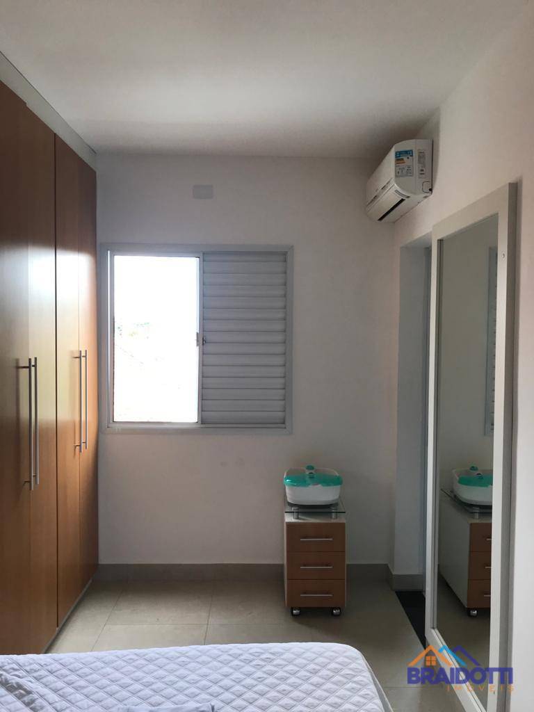 Apartamento à venda com 2 quartos, 67m² - Foto 19