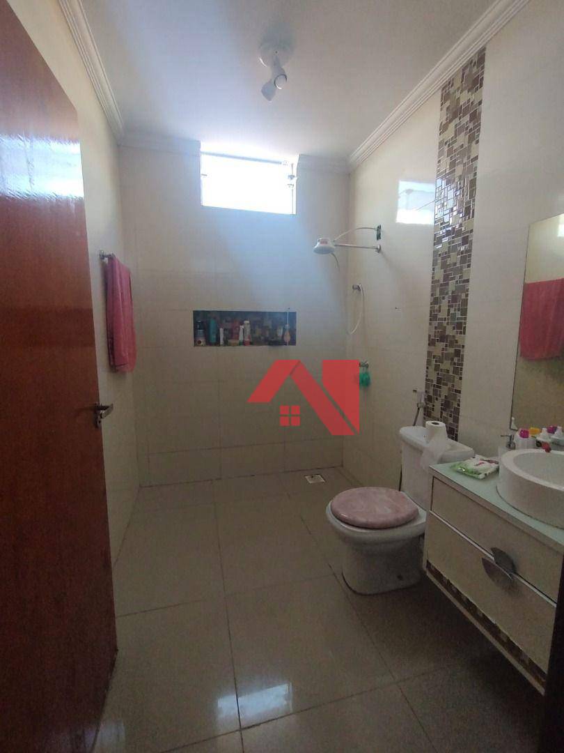 Casa, 5 quartos, 180 m² - Foto 8