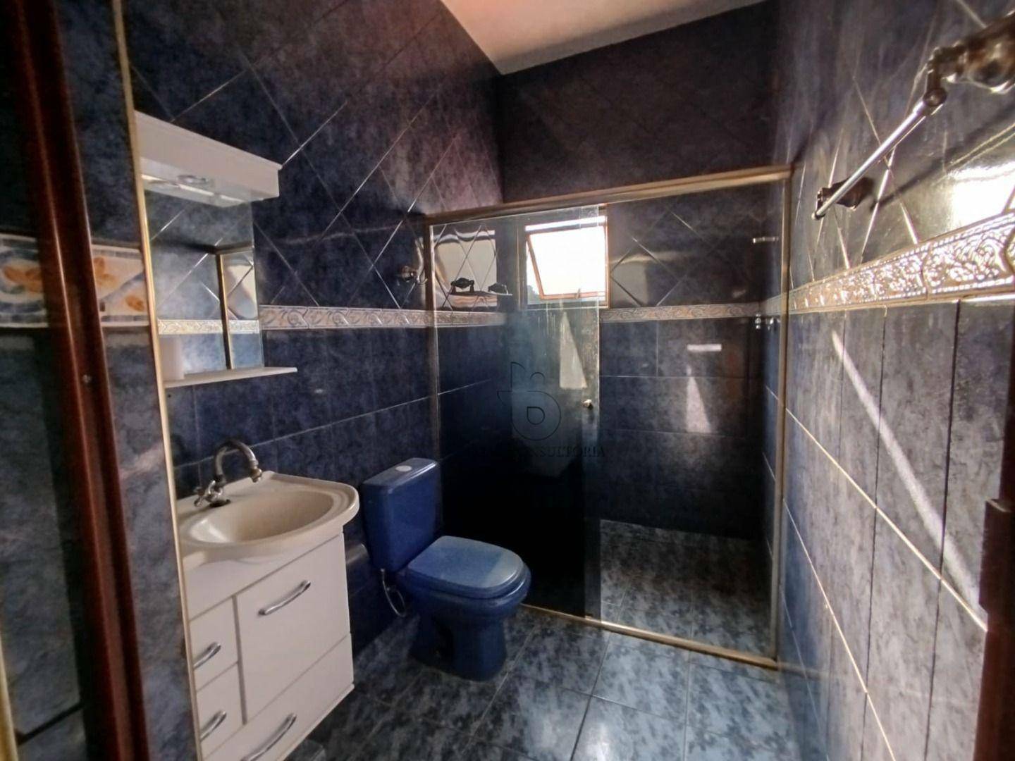 Sobrado para alugar com 3 quartos, 238m² - Foto 33