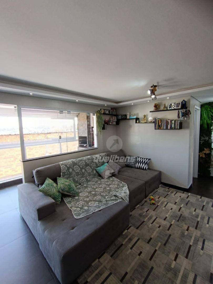 Apartamento à venda com 3 quartos, 80m² - Foto 4