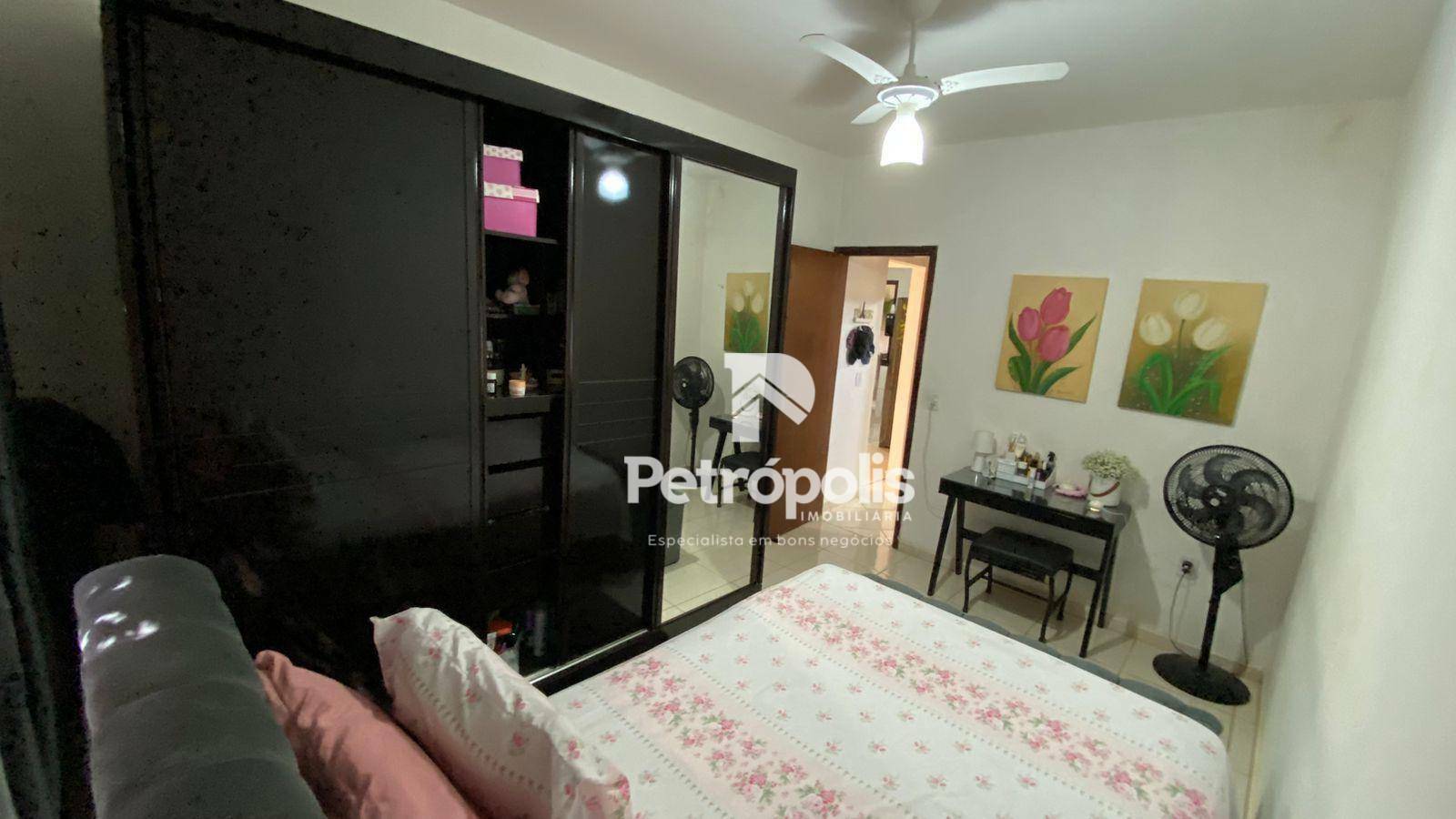 Apartamento à venda com 2 quartos, 69m² - Foto 9