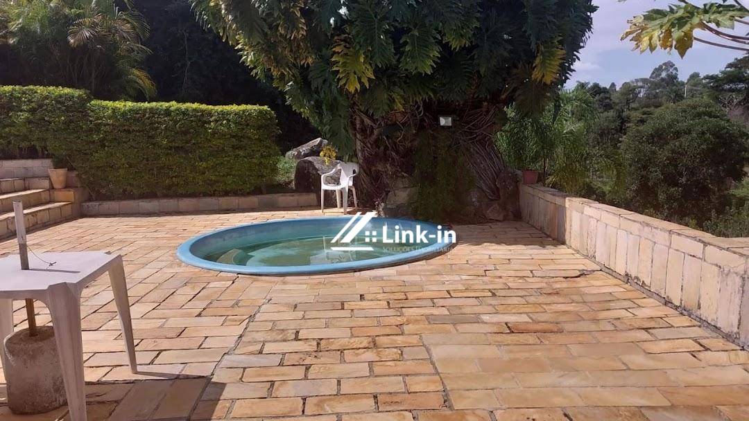 Casa, 6 quartos, 3200 m² - Foto 1