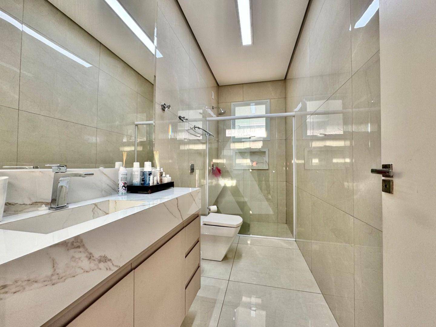 Casa à venda com 2 quartos, 130m² - Foto 27