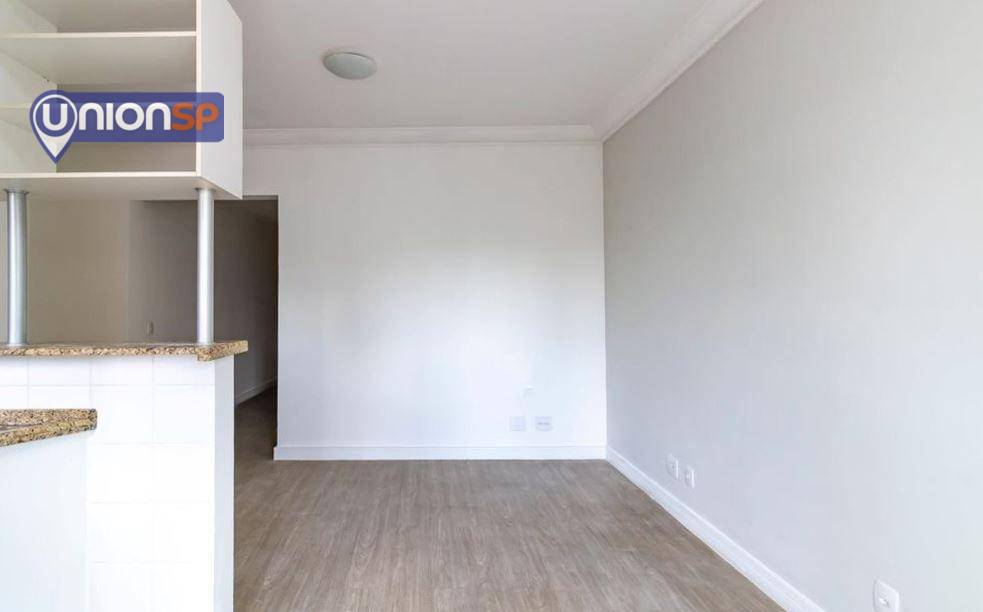 Apartamento à venda com 1 quarto, 38m² - Foto 3