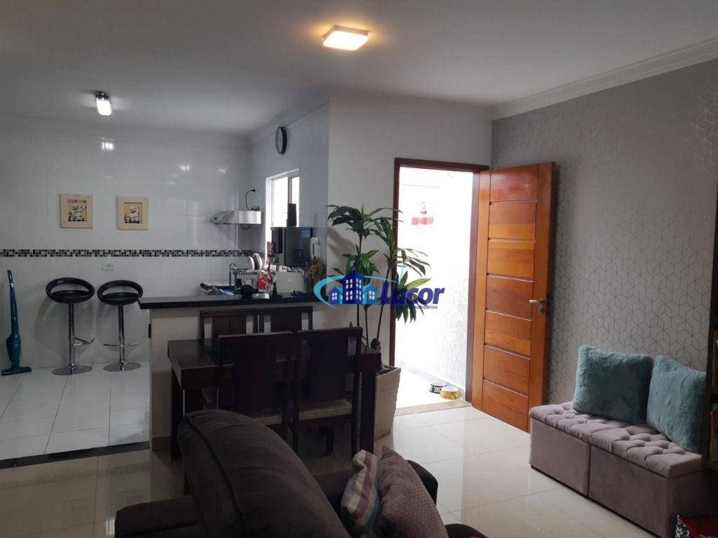 Sobrado à venda com 3 quartos, 90m² - Foto 1