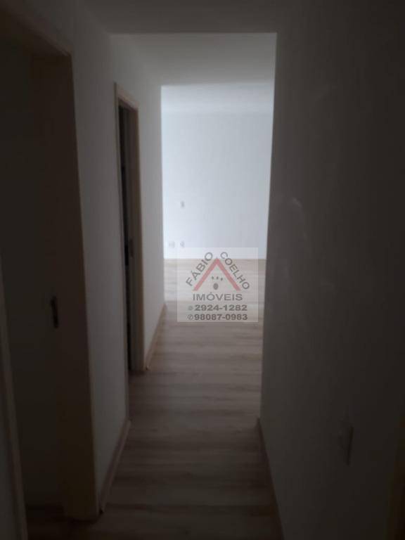 Apartamento à venda com 3 quartos, 107m² - Foto 17