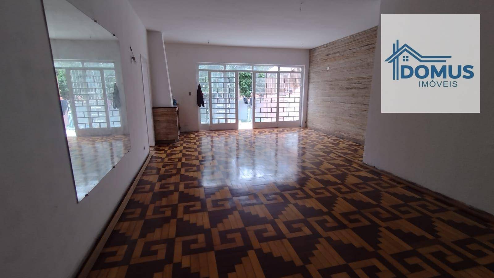 Casa à venda com 3 quartos, 200m² - Foto 5