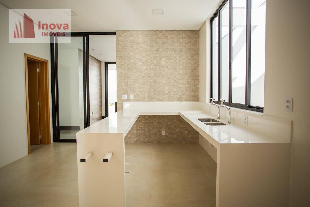 Casa de Condomínio à venda com 3 quartos, 300m² - Foto 19