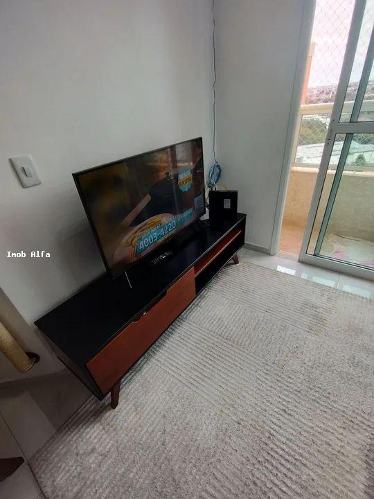 Apartamento à venda com 2 quartos, 64m² - Foto 3