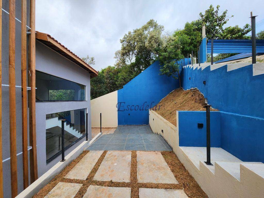 Casa de Condomínio à venda com 4 quartos, 300m² - Foto 7