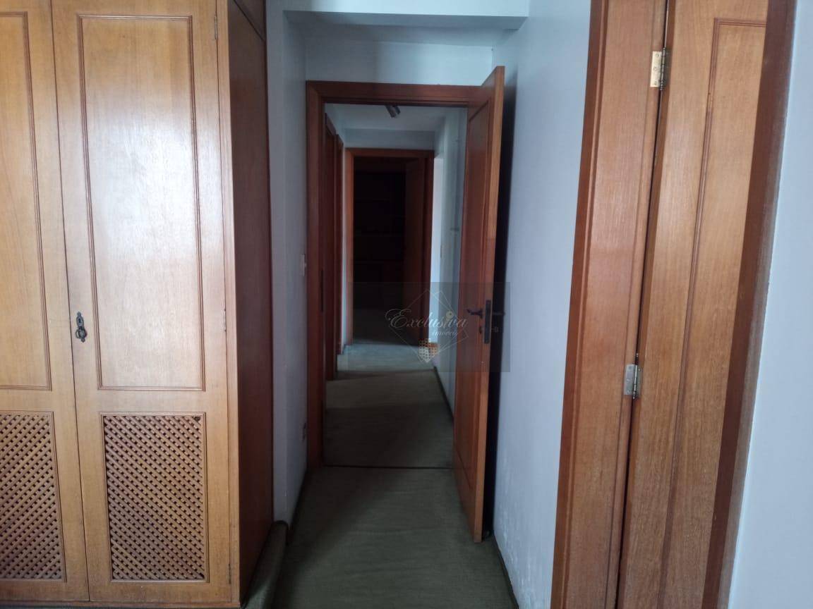 Apartamento à venda com 4 quartos, 237m² - Foto 22