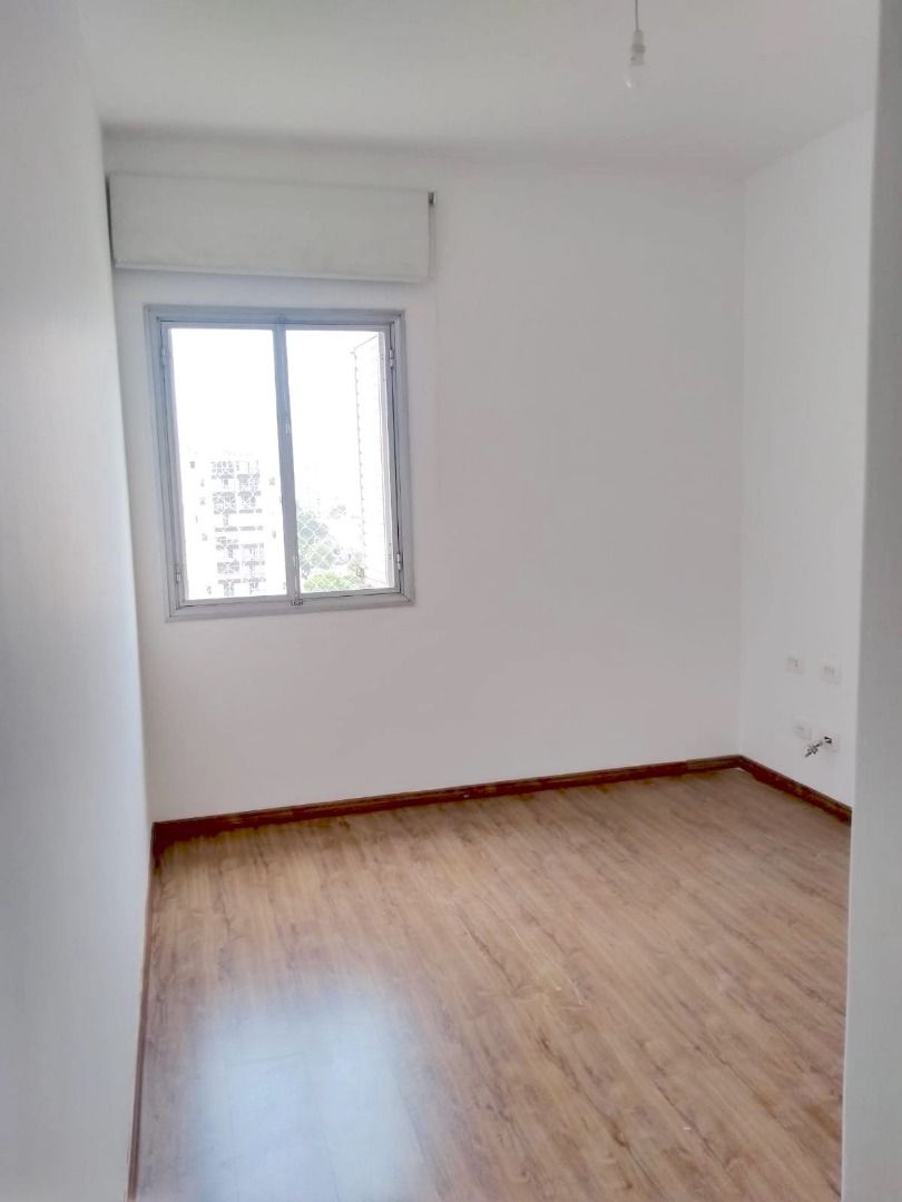 Apartamento à venda com 3 quartos, 87m² - Foto 11