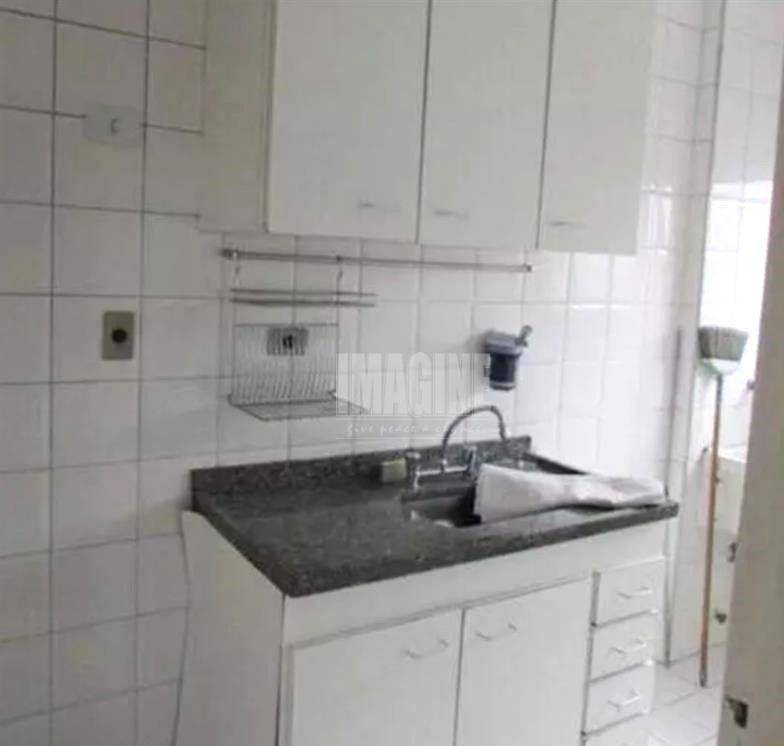 Apartamento à venda com 1 quarto, 40m² - Foto 4