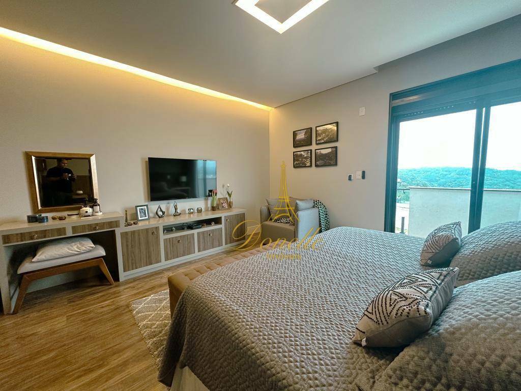 Sobrado à venda com 3 quartos, 316m² - Foto 6