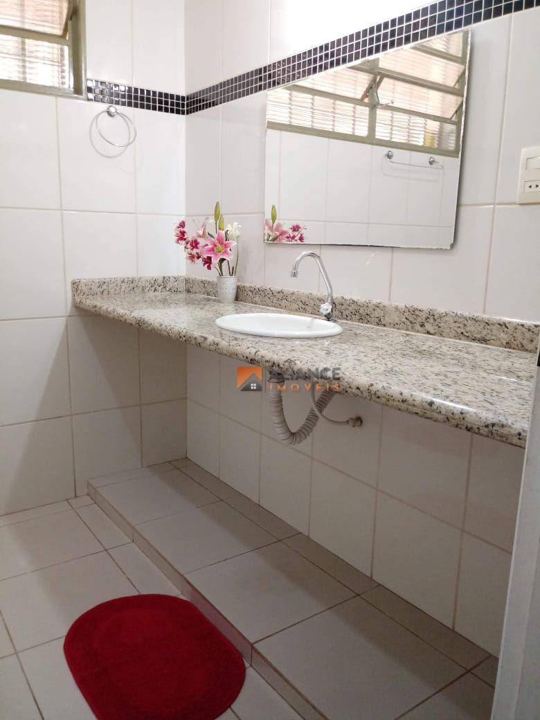 Chácara à venda com 3 quartos, 840M2 - Foto 26