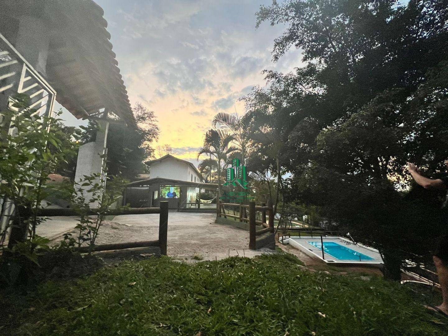 Chácara à venda com 3 quartos, 2500M2 - Foto 3