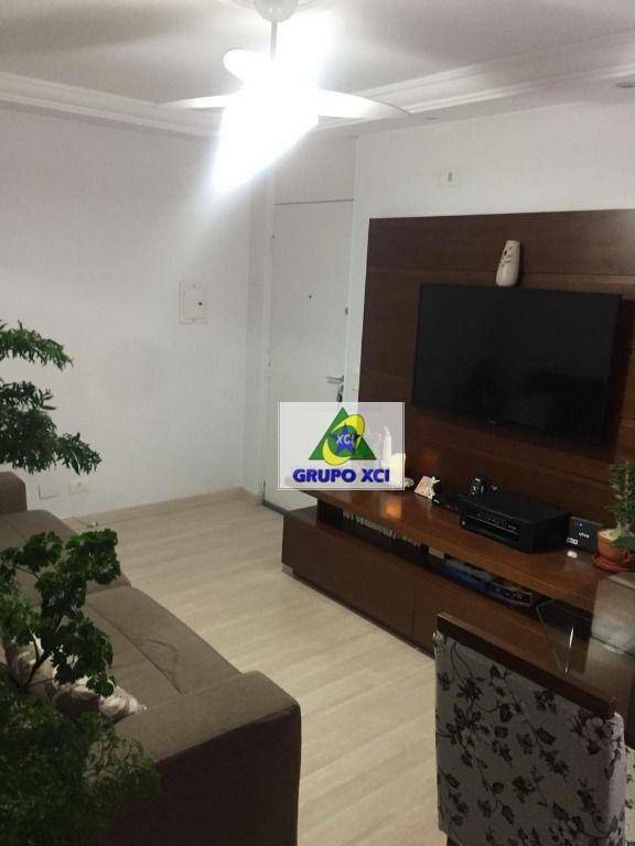 Apartamento à venda com 2 quartos, 58m² - Foto 19