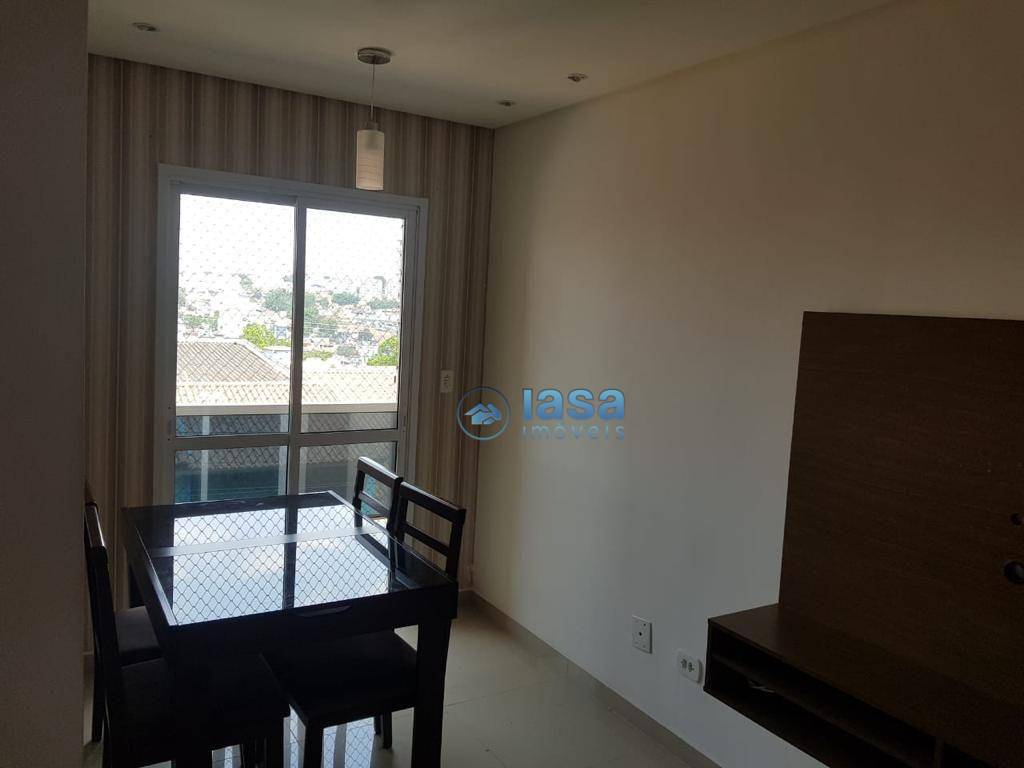 Apartamento à venda com 2 quartos, 60m² - Foto 4