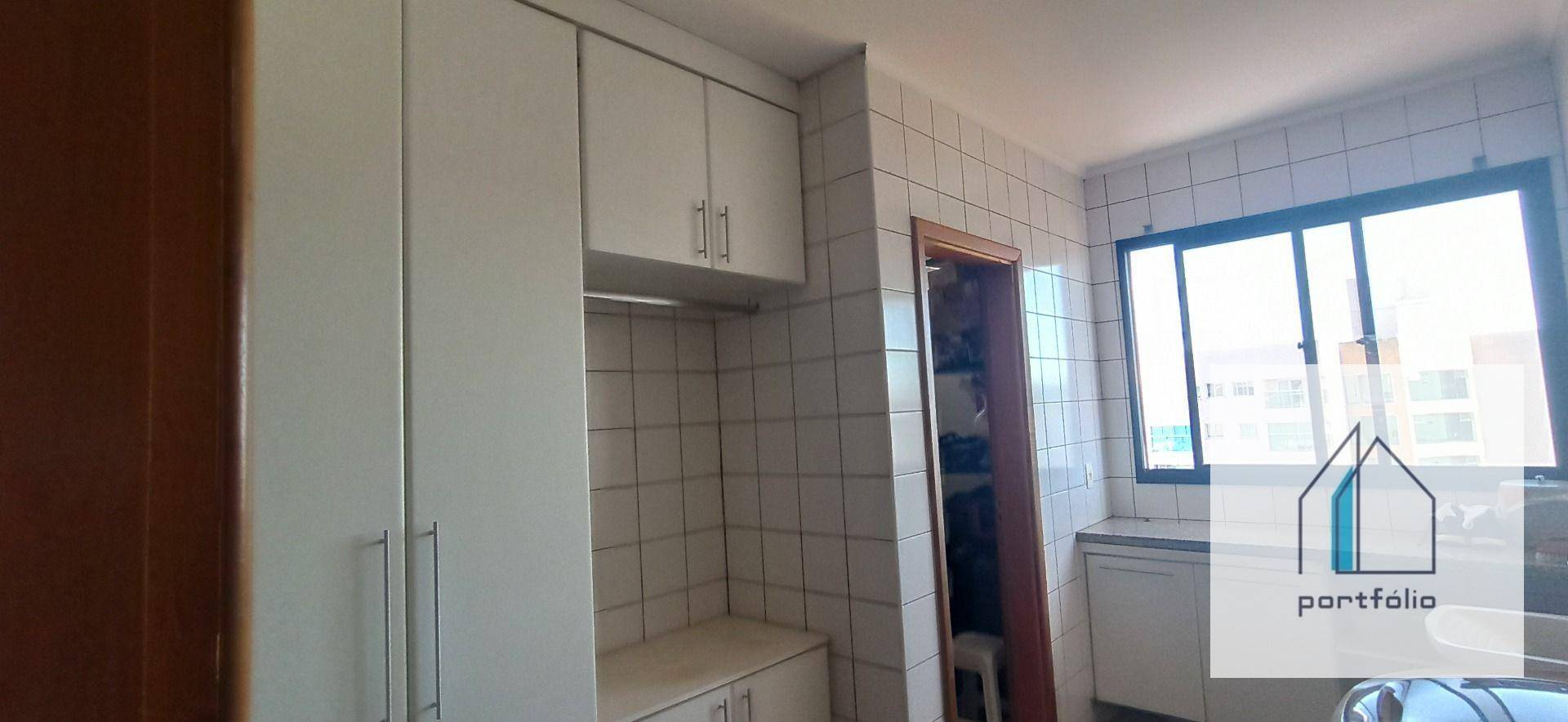 Apartamento à venda com 4 quartos, 280m² - Foto 6