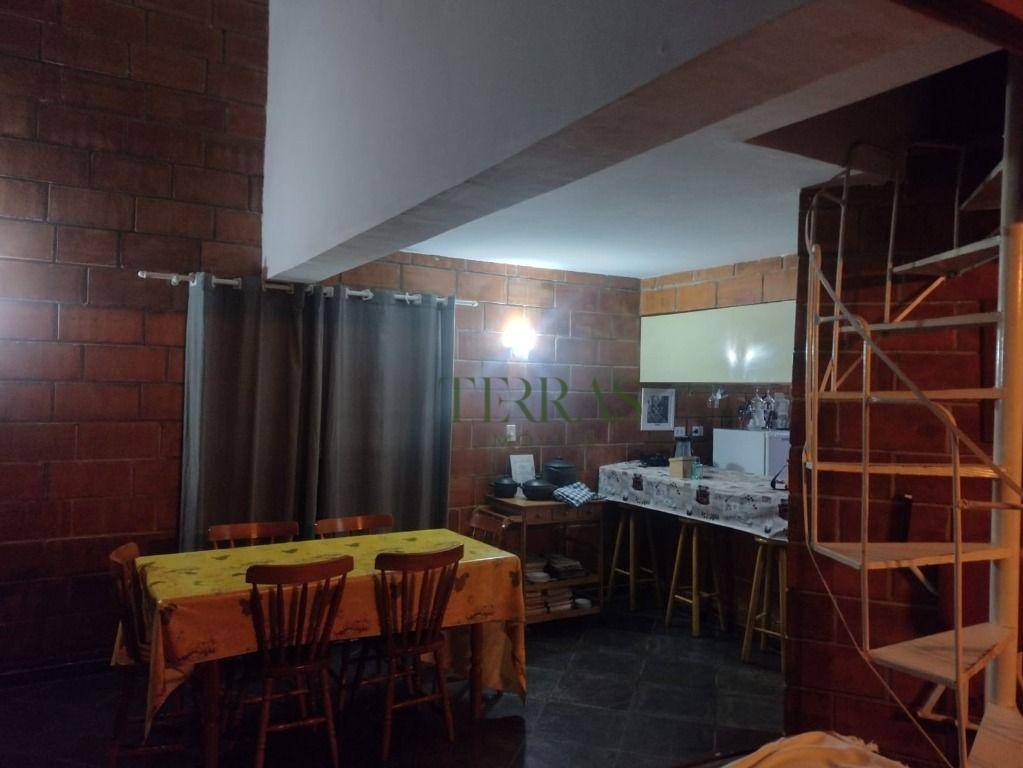 Chácara à venda com 5 quartos, 180m² - Foto 12