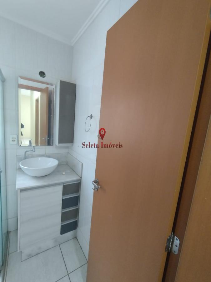 Apartamento à venda com 2 quartos, 66m² - Foto 13