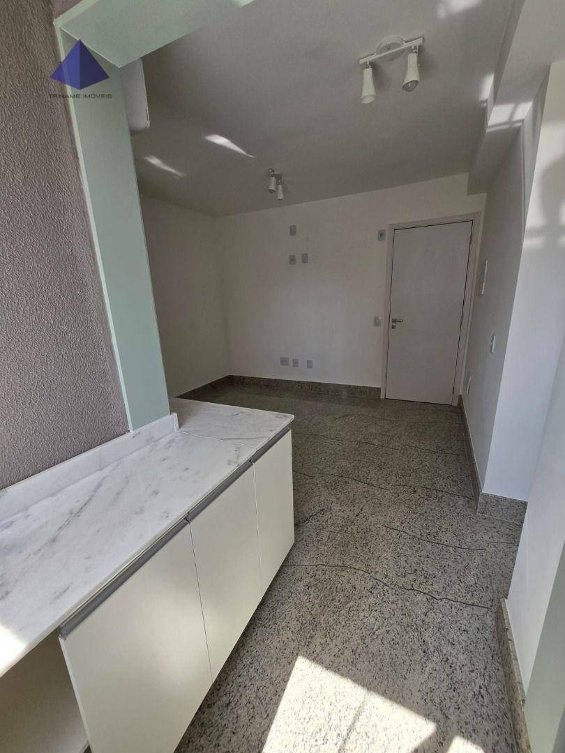 Apartamento para alugar com 2 quartos, 40m² - Foto 18