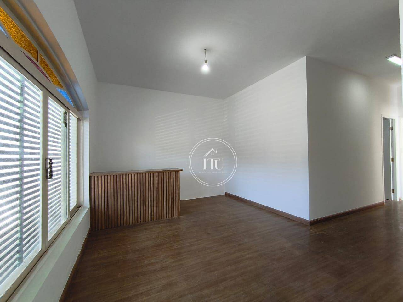 Casa para alugar com 5 quartos, 60m² - Foto 4