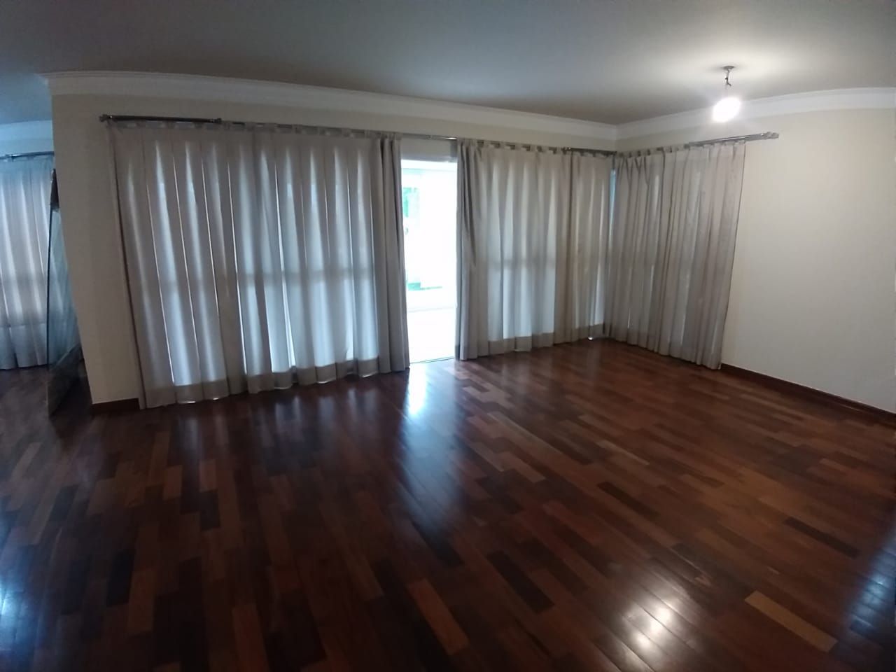 Apartamento à venda com 4 quartos, 245m² - Foto 18