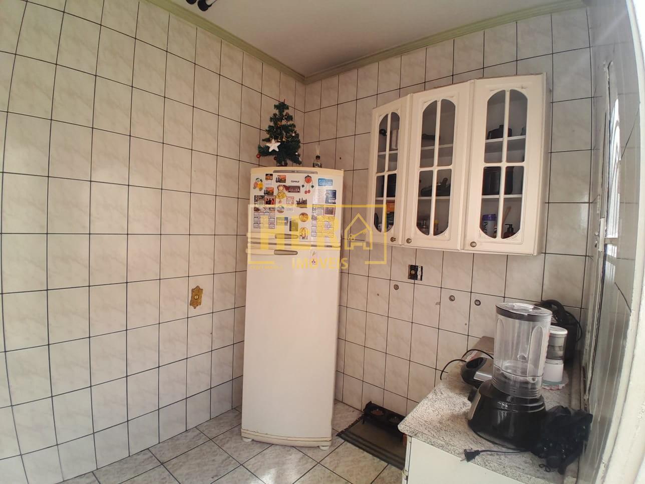 Casa à venda com 4 quartos, 288m² - Foto 21