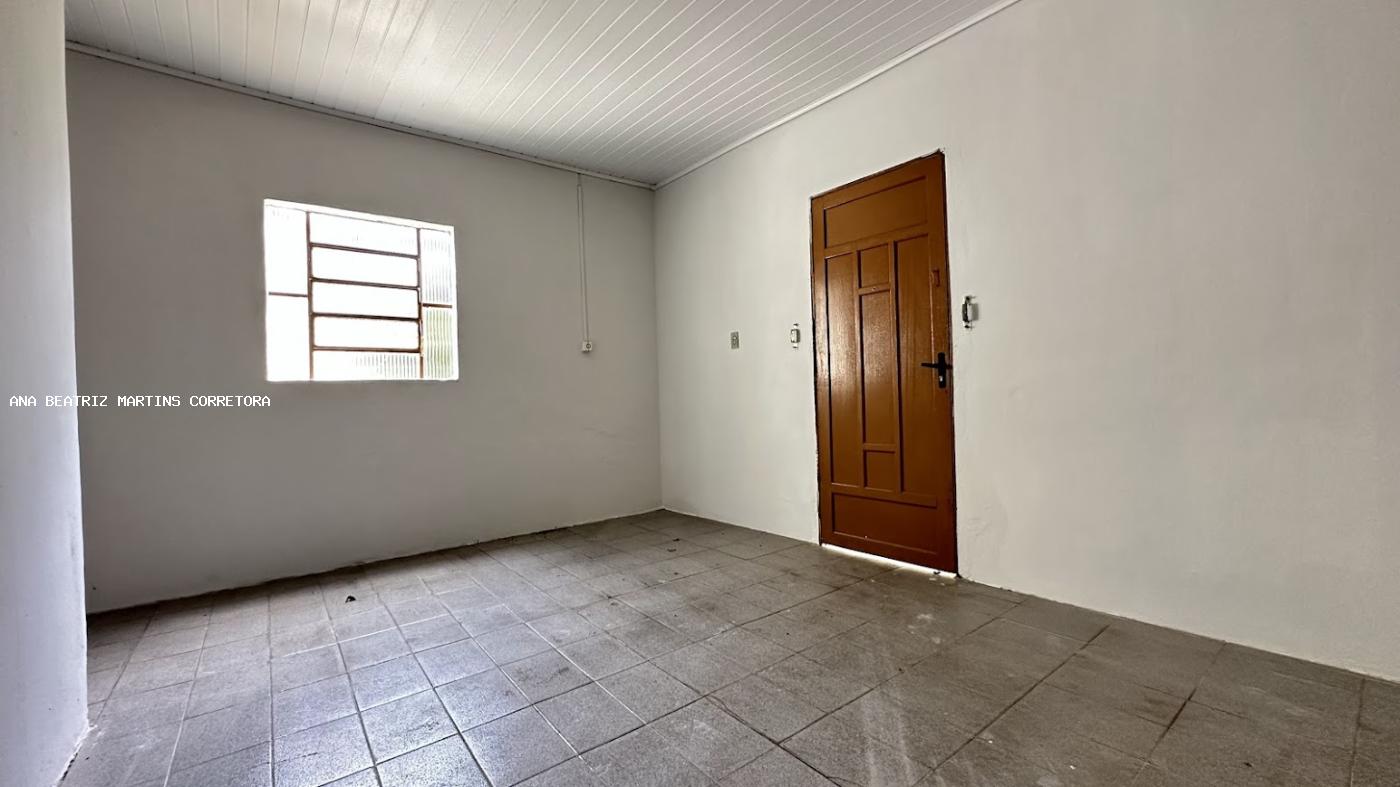 Casa à venda com 3 quartos, 92m² - Foto 19