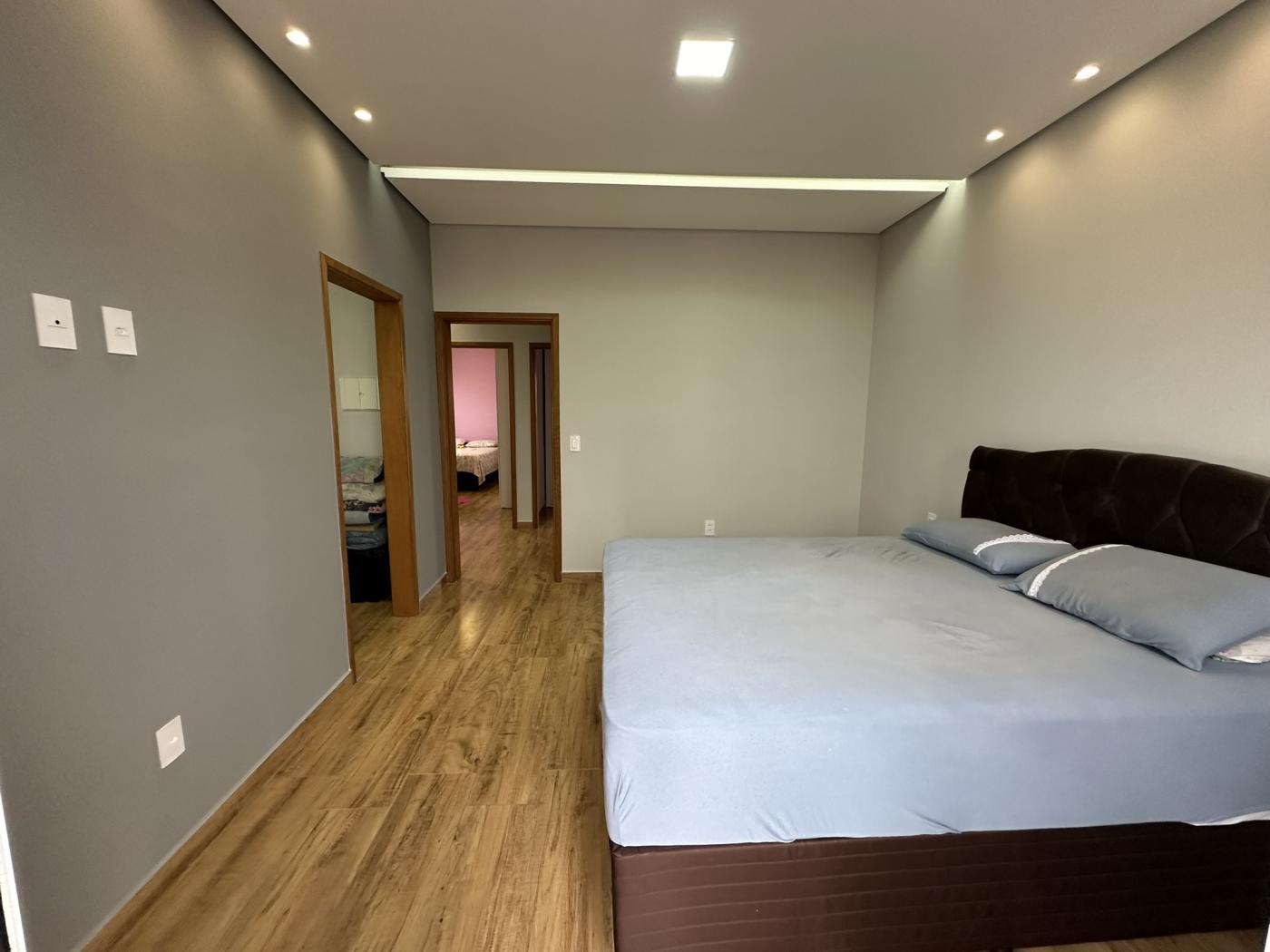 Casa à venda com 5 quartos, 160m² - Foto 31