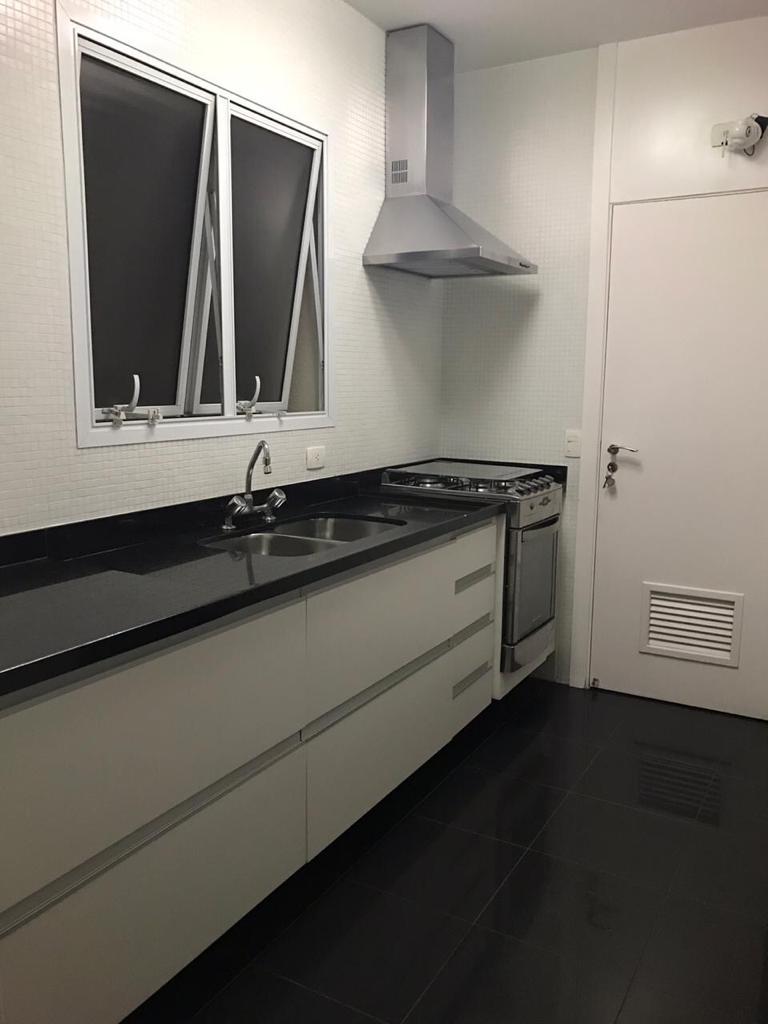 Apartamento à venda com 1 quarto, 124m² - Foto 10