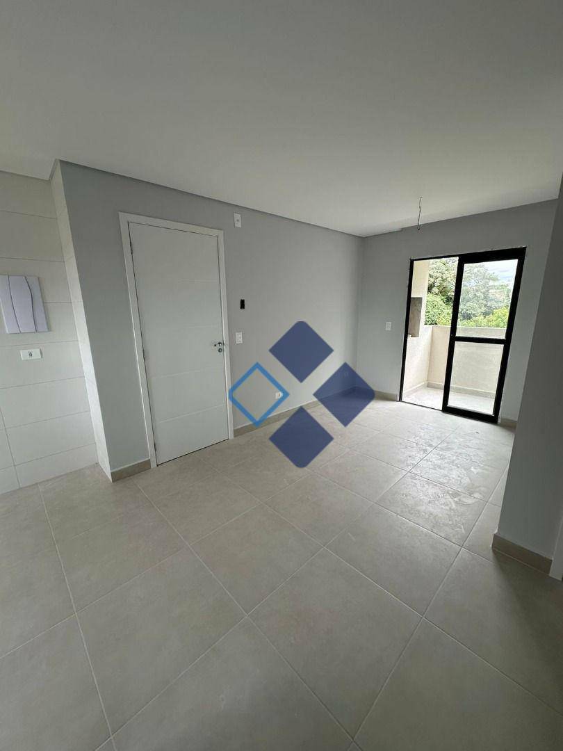 Apartamento à venda com 3 quartos, 61m² - Foto 3