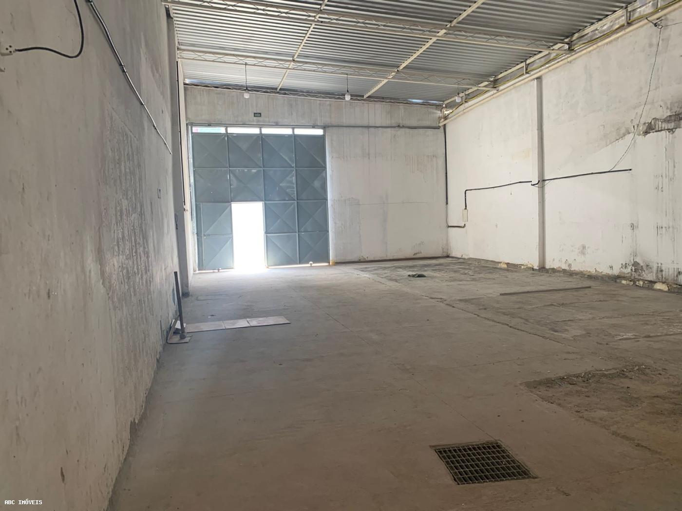 Depósito-Galpão-Armazém para alugar com 1 quarto, 300m² - Foto 12