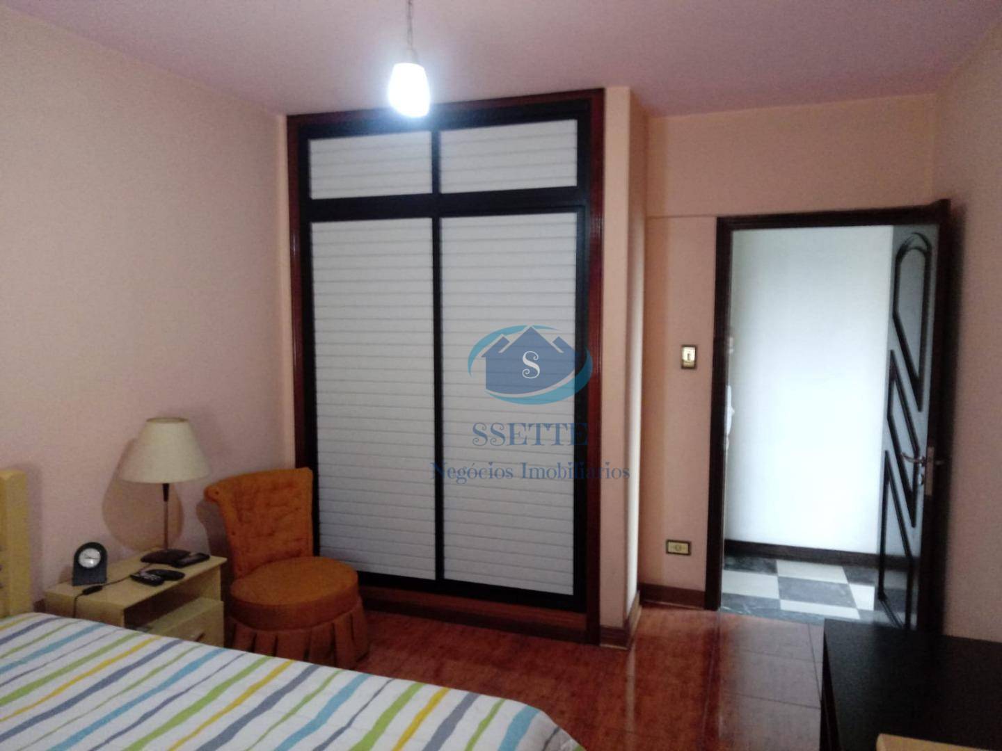 Apartamento à venda com 2 quartos, 100m² - Foto 11