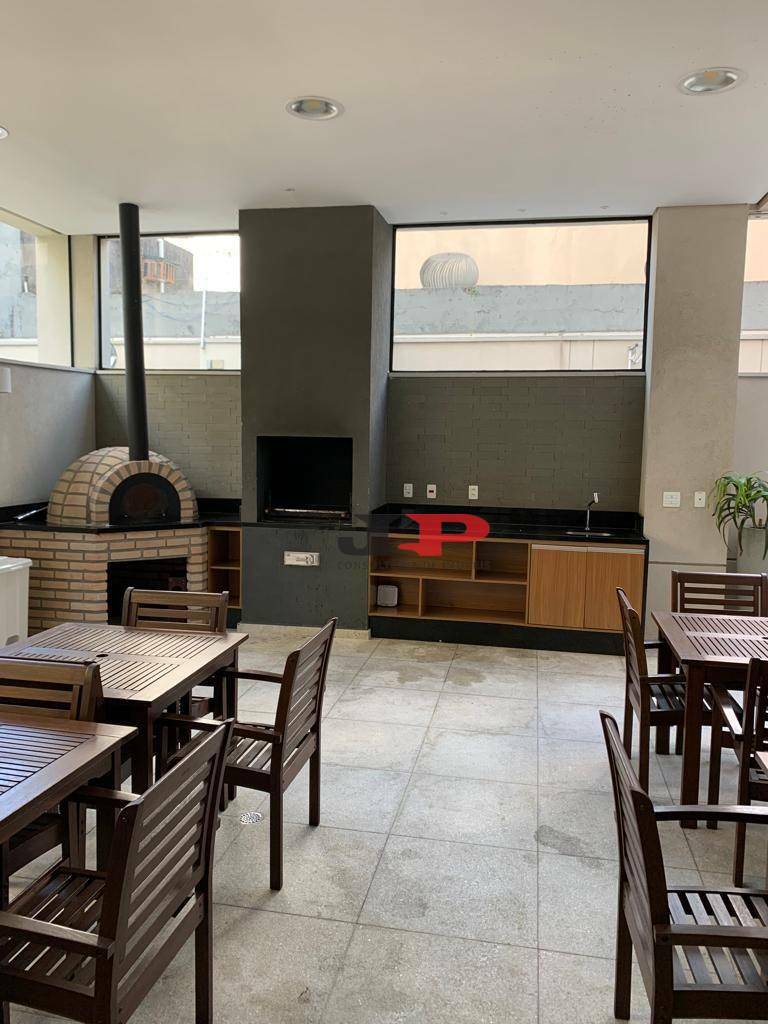 Apartamento para alugar com 2 quartos, 70m² - Foto 37