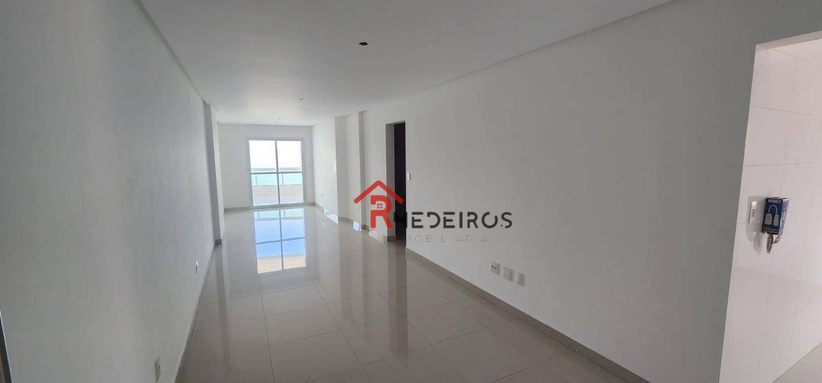 Apartamento à venda com 3 quartos, 127m² - Foto 2