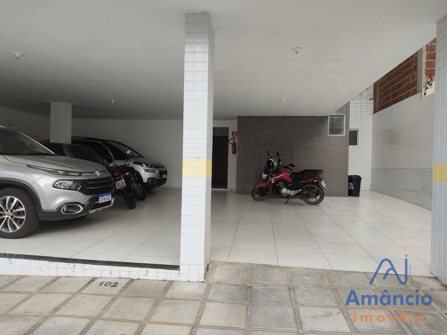 Apartamento à venda com 3 quartos, 73m² - Foto 2