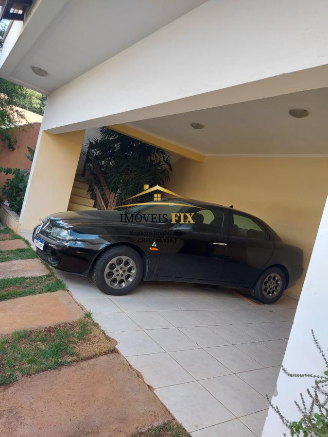 Casa à venda com 3 quartos, 226m² - Foto 16