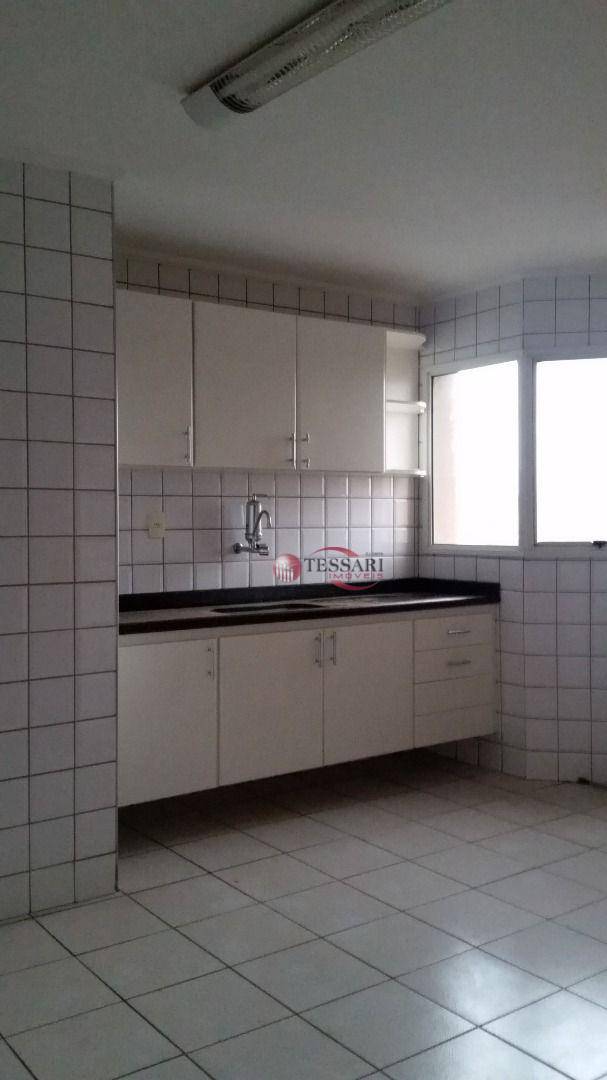 Apartamento para alugar com 3 quartos, 95m² - Foto 4