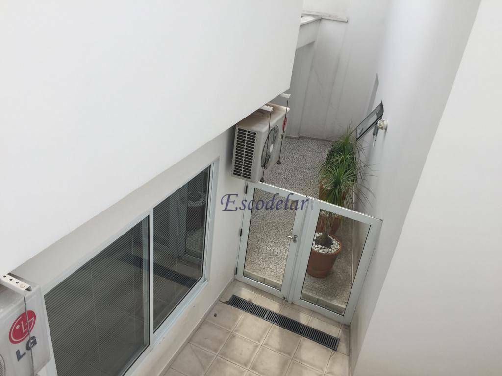 Casa à venda com 3 quartos, 280m² - Foto 18