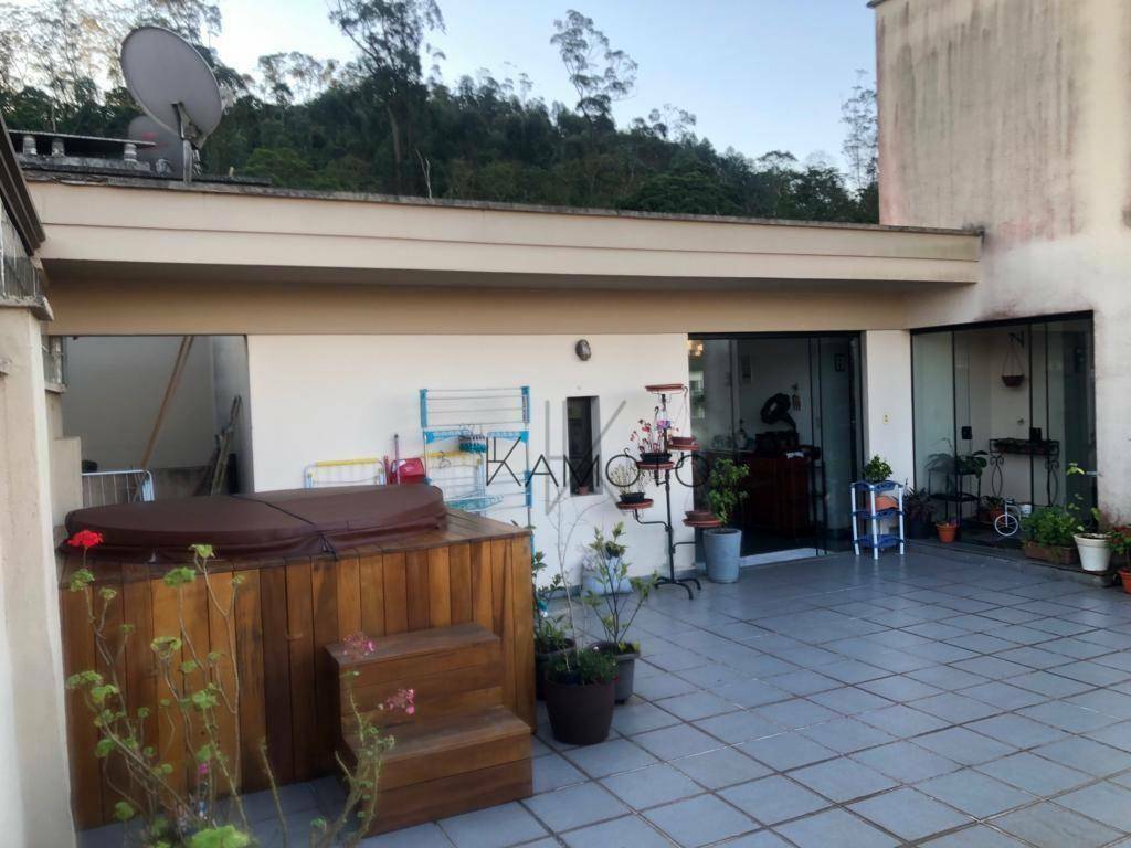 Cobertura à venda com 4 quartos, 200m² - Foto 5