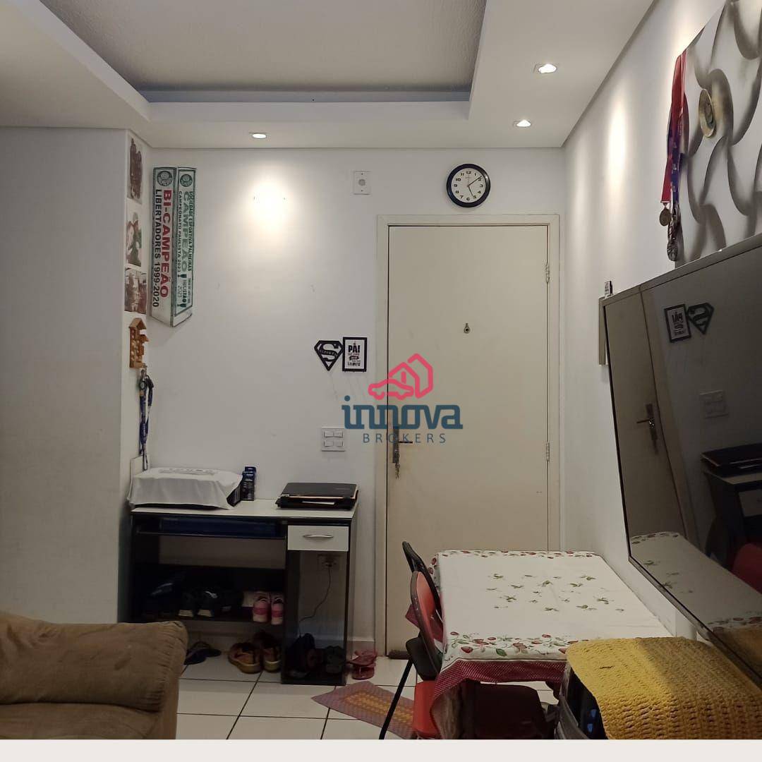 Apartamento à venda com 2 quartos, 46m² - Foto 3