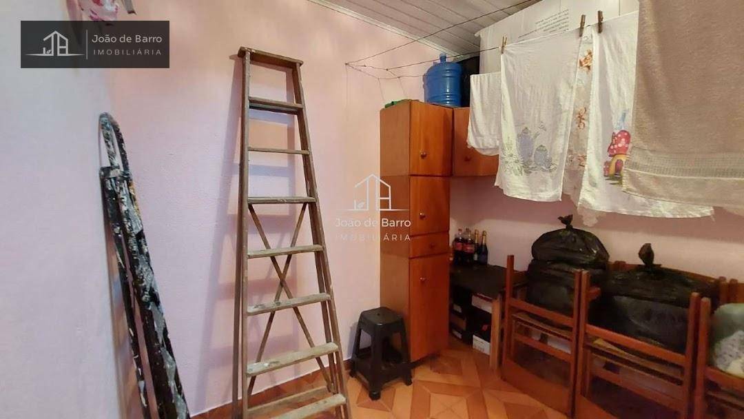 Sobrado à venda com 4 quartos, 180m² - Foto 15