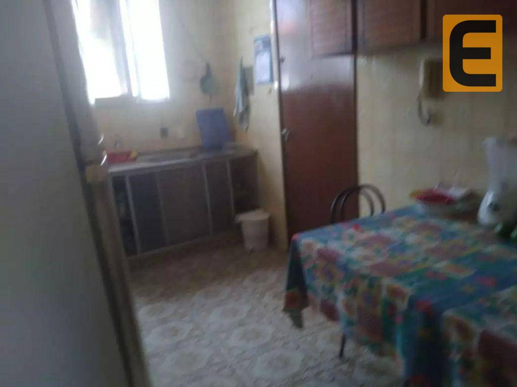 Apartamento à venda com 3 quartos, 86m² - Foto 10