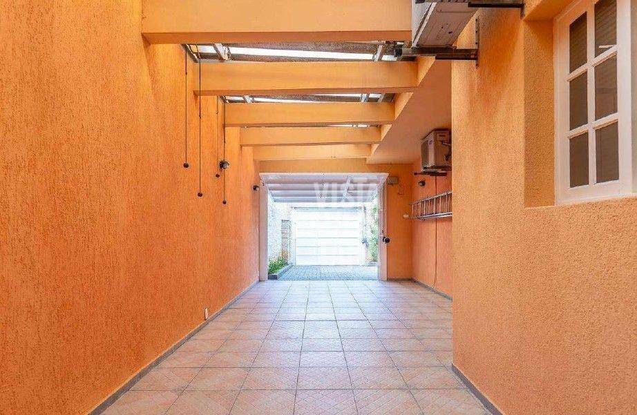 Casa à venda com 4 quartos, 220m² - Foto 28